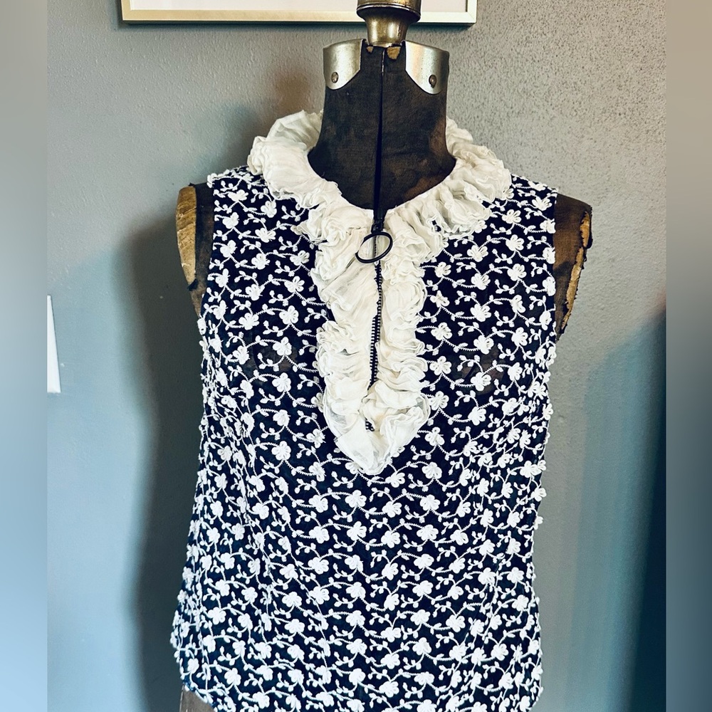 Manoush Tank Top with Ruffle Neck And Zipper And Embroidery Detail‎ Size 2